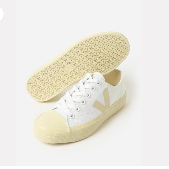 Veja Shoes - Veja women’s Wata II low canvas sneaker